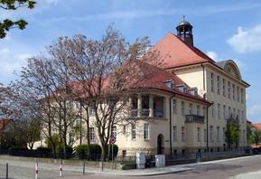 Gymnasium Dr. Frank