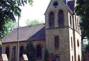 Kirche in Löbnitz