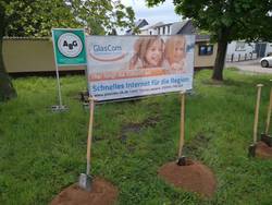 Spatenstich für das Breitband-Ausbauprojekt in Atzendorf Spatenstich für das Breitband-Ausbauprojekt in Atzendorf