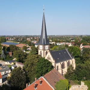 Neue Kirche - Luftaufnahme 2020 neue kirche luftaufnahme 2020