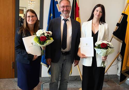 azubis zeugnis bergabe © Julia Föckler